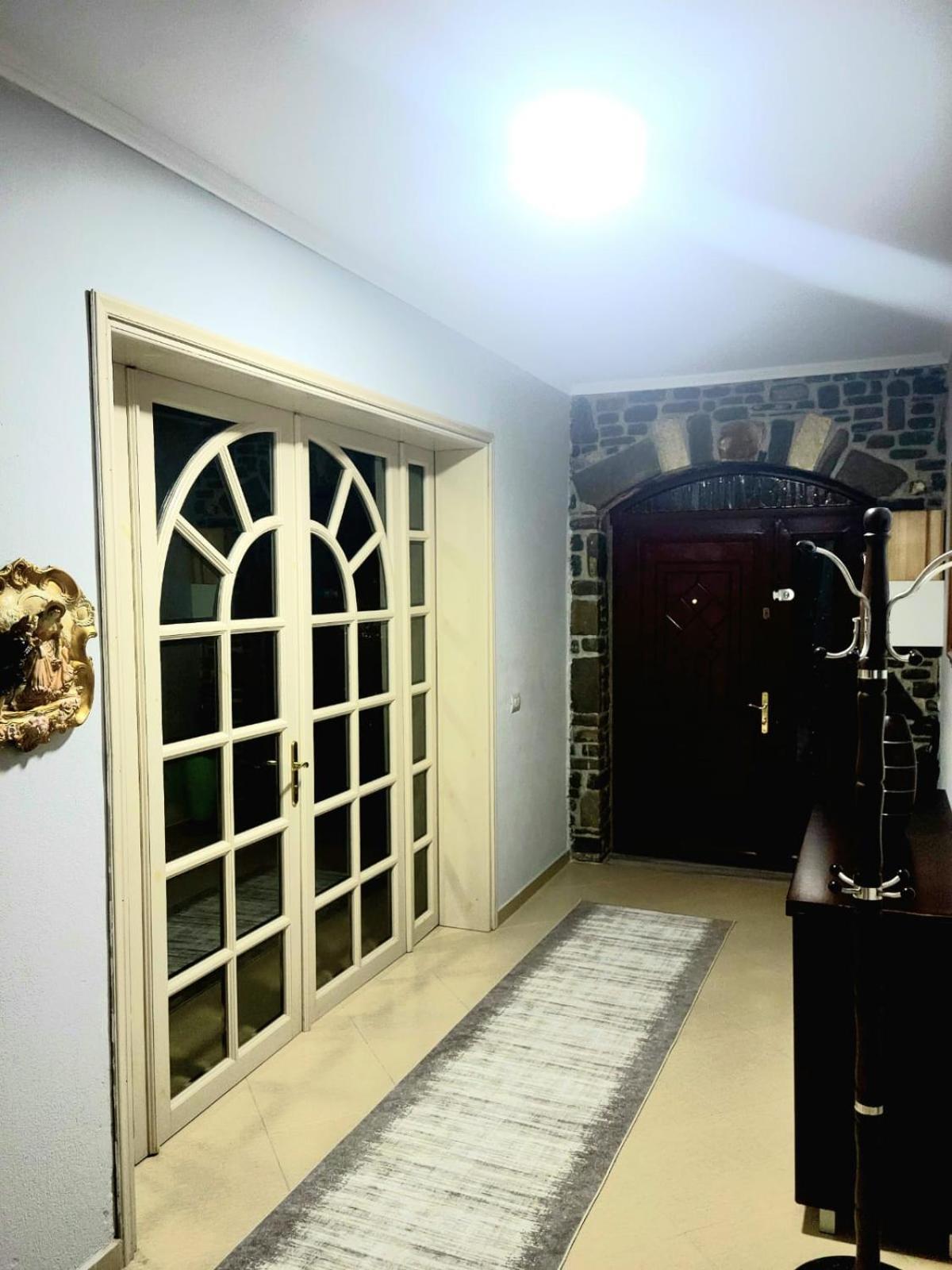 Villa Llanaj Berat Zewnętrze zdjęcie
